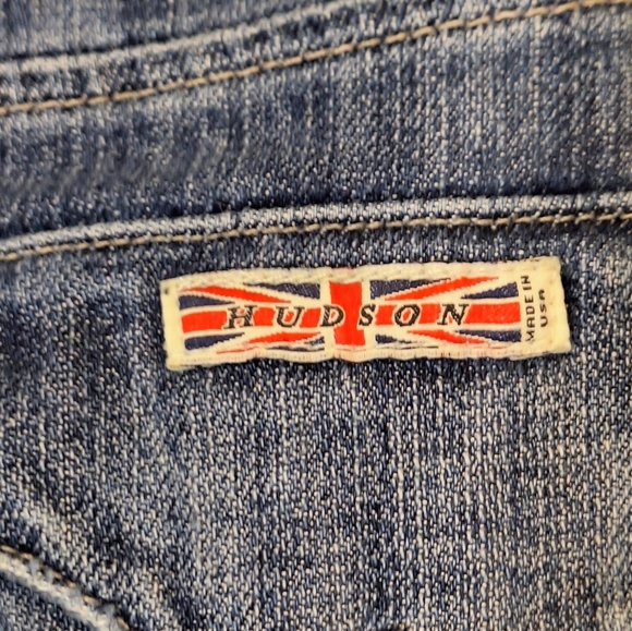 Hudson Denim Mini Skirt Rear Button Flap Pockets Lightly Distressed Size 30 - Picture 9 of 15